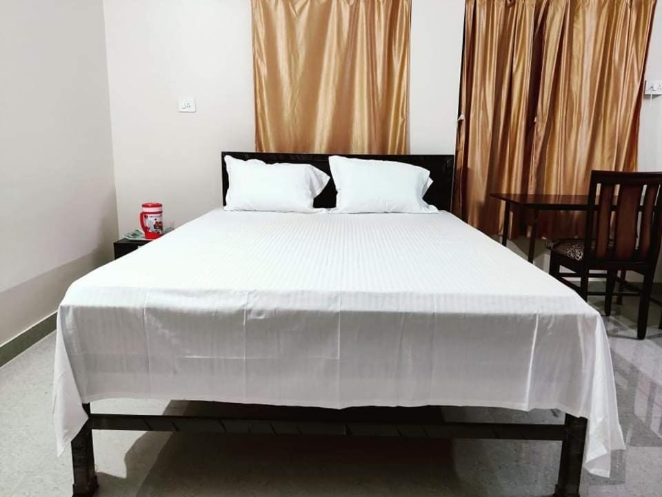 Nilachal Homes Gauháti Kültér fotó